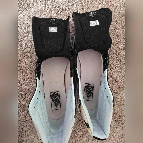 Vans Black Skateboard Shoes - Picture 2 of 9